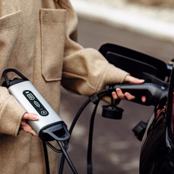 BÄRBAR LADDARE DEFA EMOVE TYP2 6M