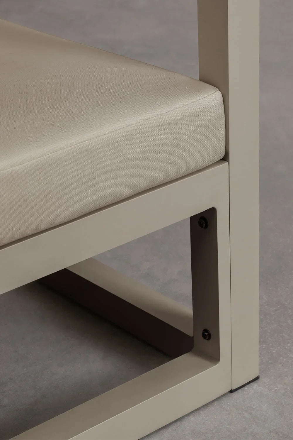 Cama balinesa reclinable en aluminio y tela Nasau