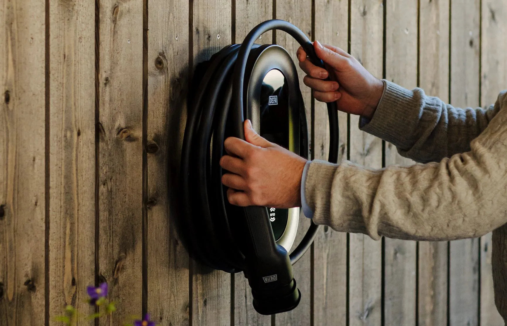DEFA Power med fast kabel