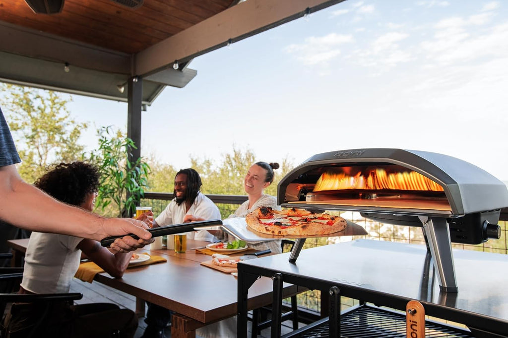 Horno Portátil para Pizza de Exterior Ooni Koda 16 a Gas (37 mBar) - Pizzas en 60 Segundos a Alta Temperatura