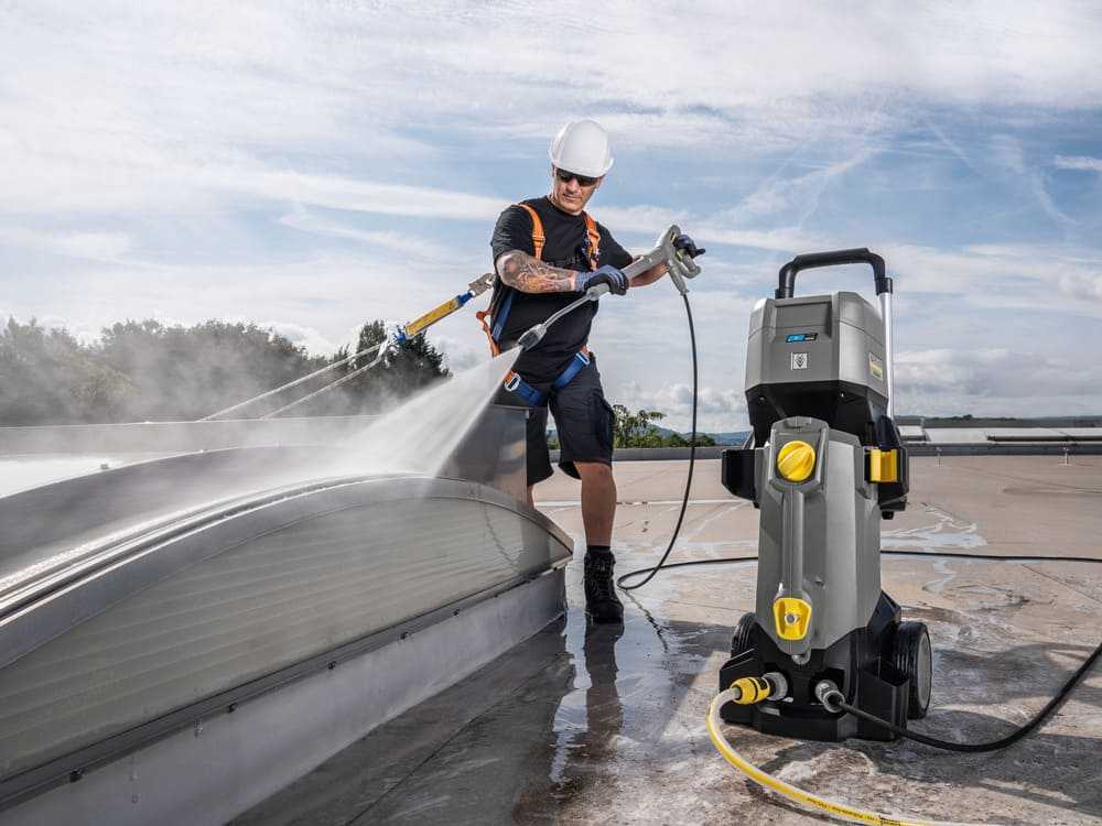 Kärcher Pro HD 411 C Bp - Hidrolimpiadora profesional - 36V - BATERÍA Y CARGADOR NO ESTÁN INCLUIDOS
