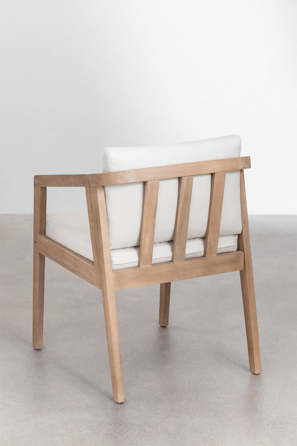 Set de mesa rectangular 220x100 cm y 8 sillas de jardín en madera de acacia Kaela